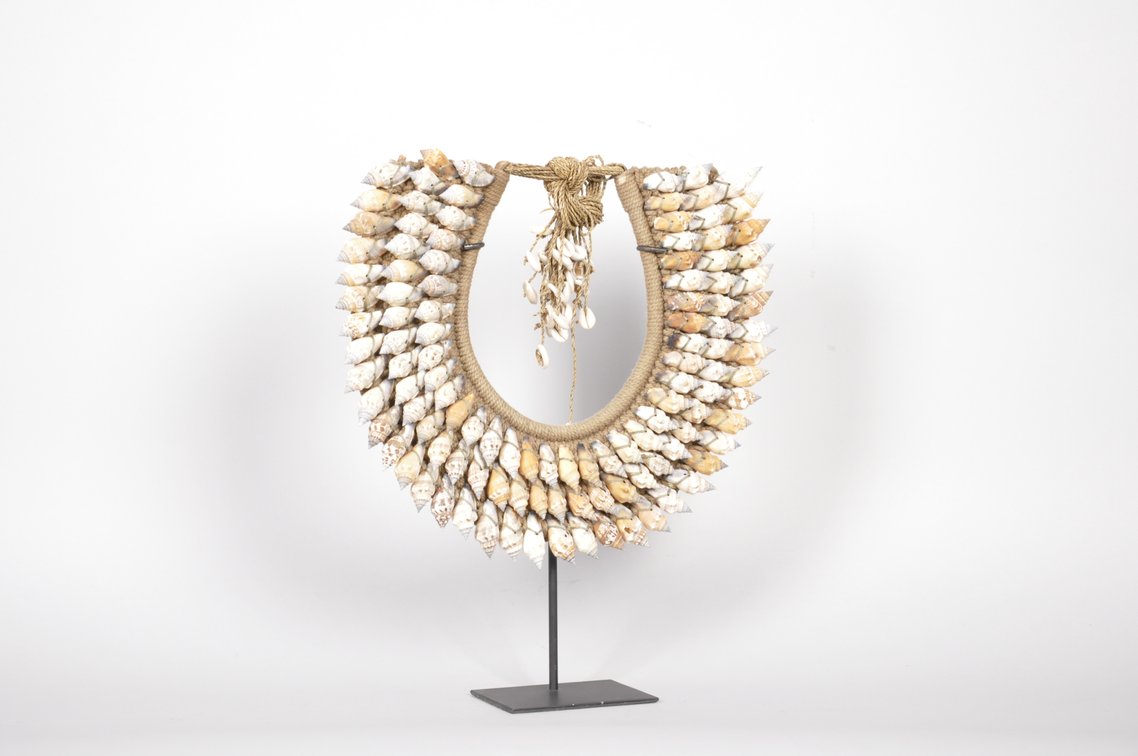 Papua New Guinea Shell Tribal Necklace Bib, photo 2 of 8