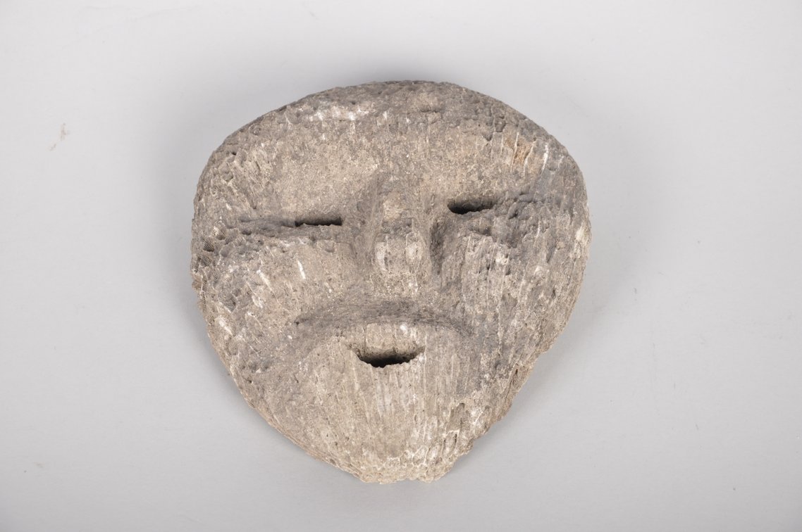 Atoni Meto Coral Funeral Mask, Timor Indonesia, photo 2 of 11