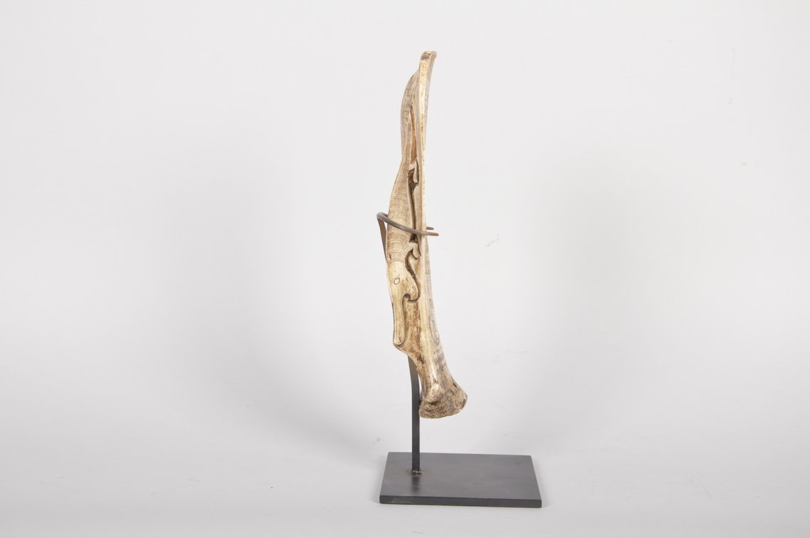 Batak Bone Scrimshaw Carving Calendar, photo 9 of 12