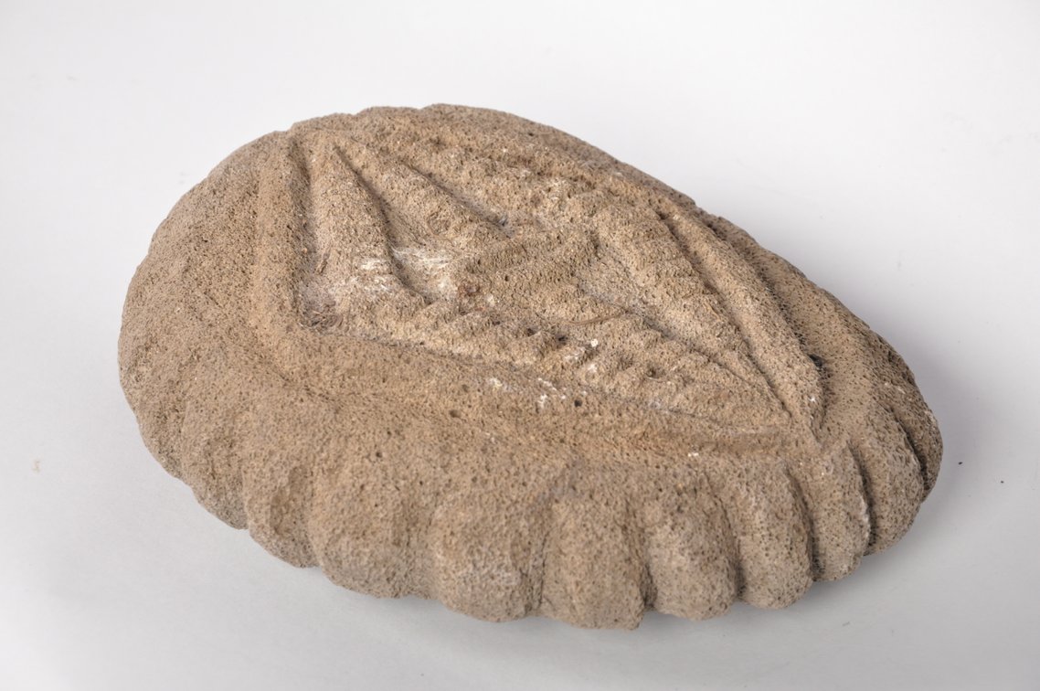 Hawaiian Lava Carved Stone, photo 2 of 8
