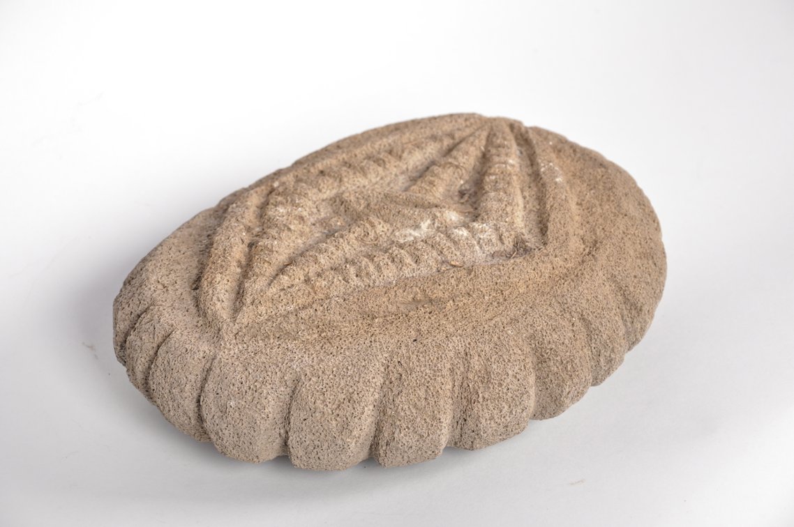 Hawaiian Lava Carved Stone, photo 3 of 8
