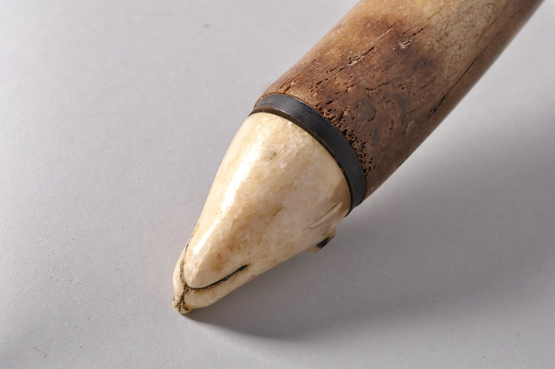 Inuit Walrus Bone Oosik Club with a Bear Figure, photo 23 of 24