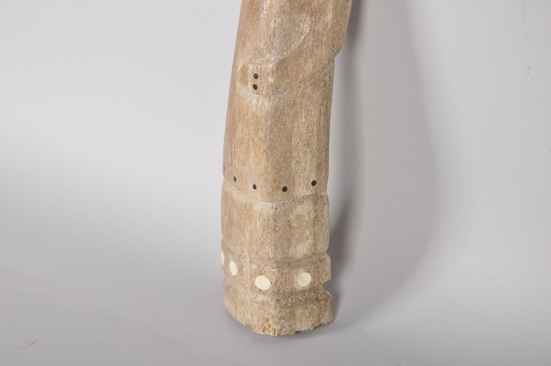 Inuit Whale Bone Carved Eskimo Sculpture, photo 3 of 12