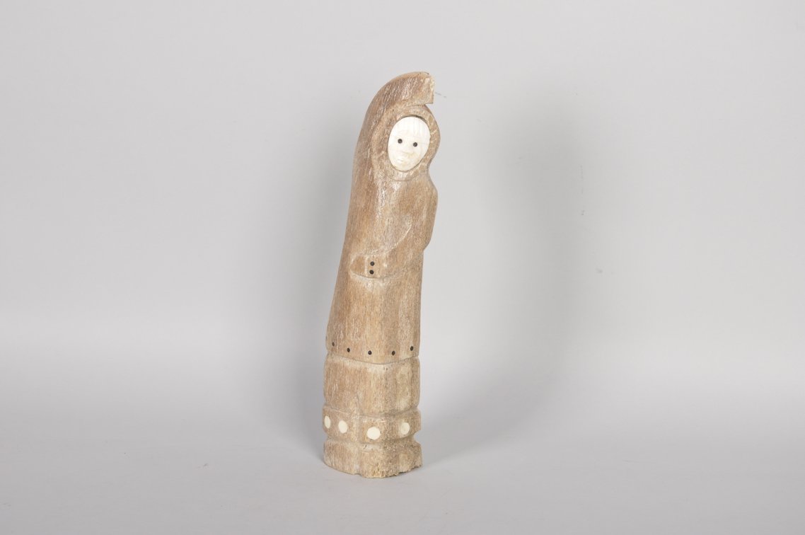 Inuit Whale Bone Carved Eskimo Sculpture, photo 11 of 12