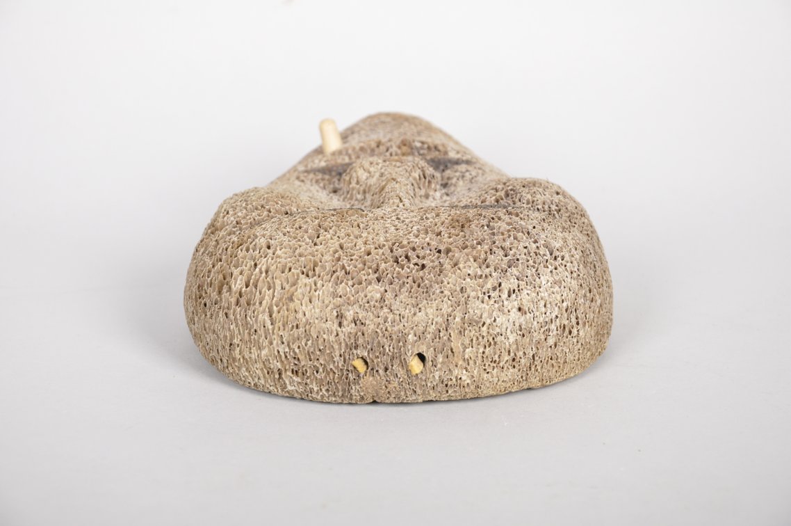 Pacific North West Alaskan Inuit Bone Mask, photo 7 of 8