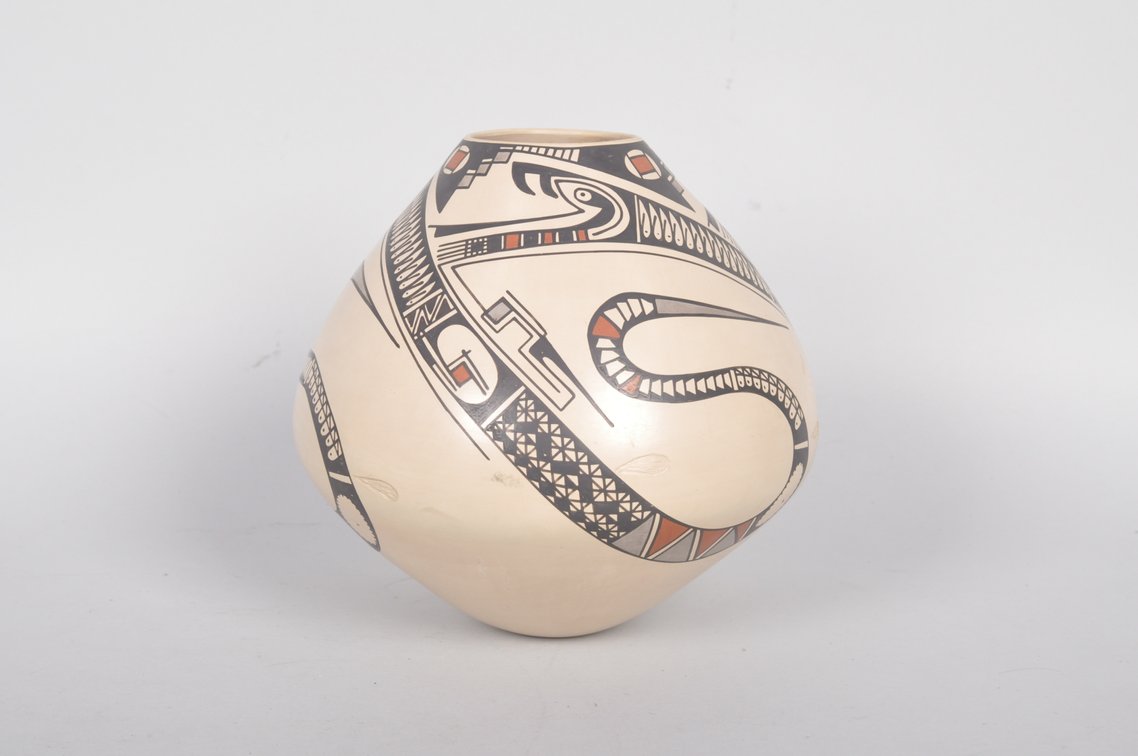 Alvaro Quezada, Mata Ortiz Pottery, photo 3 of 7