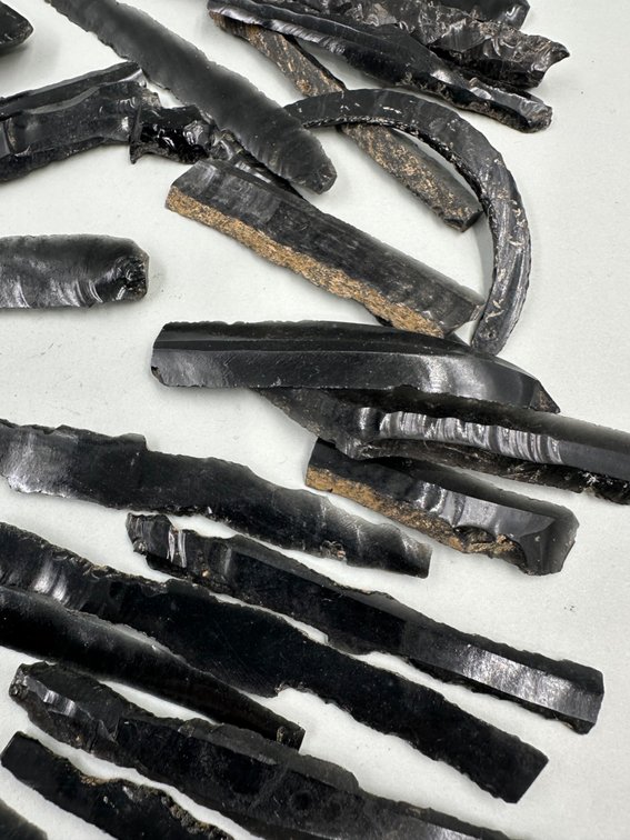 Colima Pre-Colombian Obsidian Blades and Spear Heads, photo 2 of 8