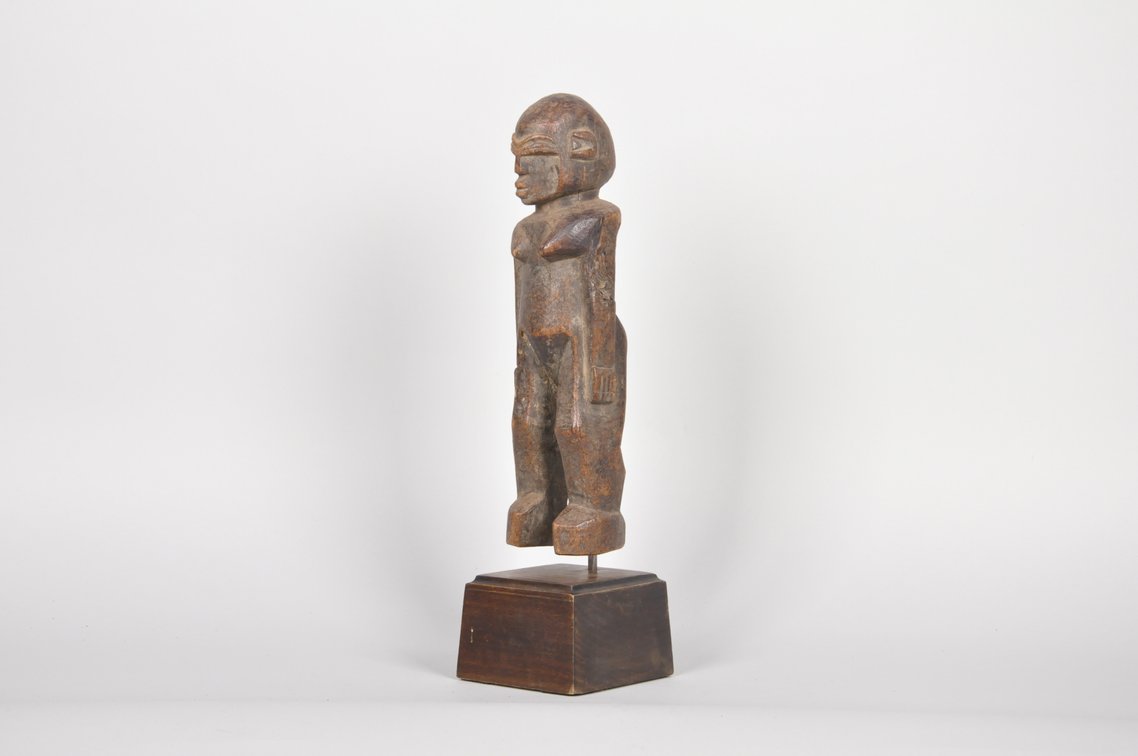 Lobi Bateba Figure Carving, Burkina Faso, West Africa, photo 3 of 8