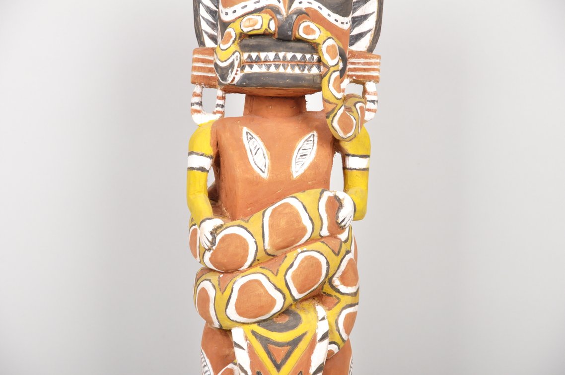 Malangan Ancestral Wood Carving Figure Statue, photo 3 of 8
