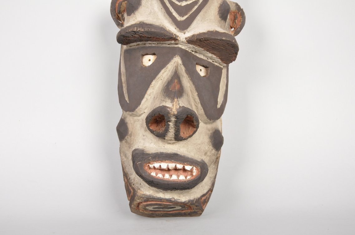 Papua New Guinea Kovave Wooden Painted Spirit Mask, photo 3 of 6