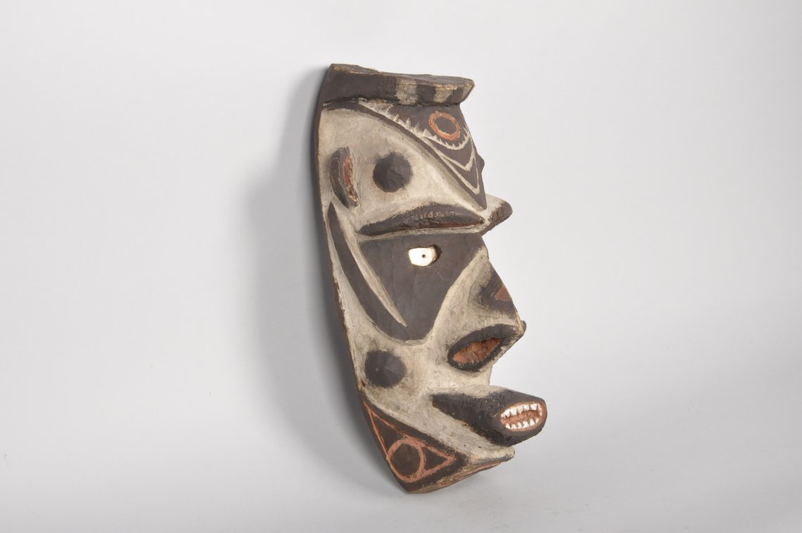 Papua New Guinea Kovave Wooden Painted Spirit Mask, photo 4 of 6