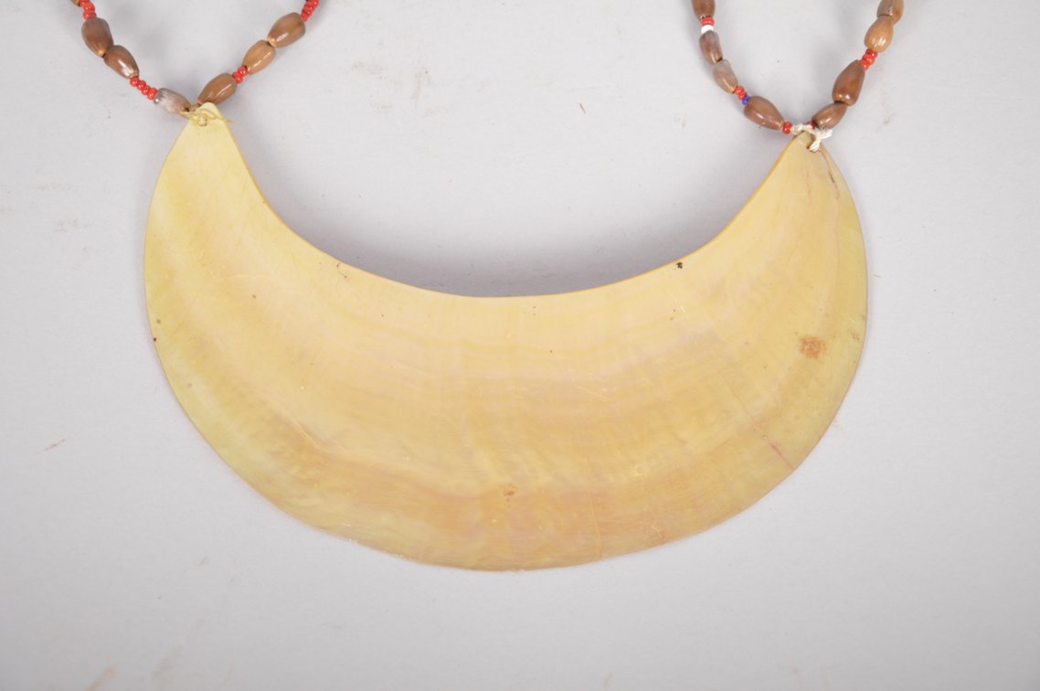 Kina Shell Necklace, photo 9 of 9