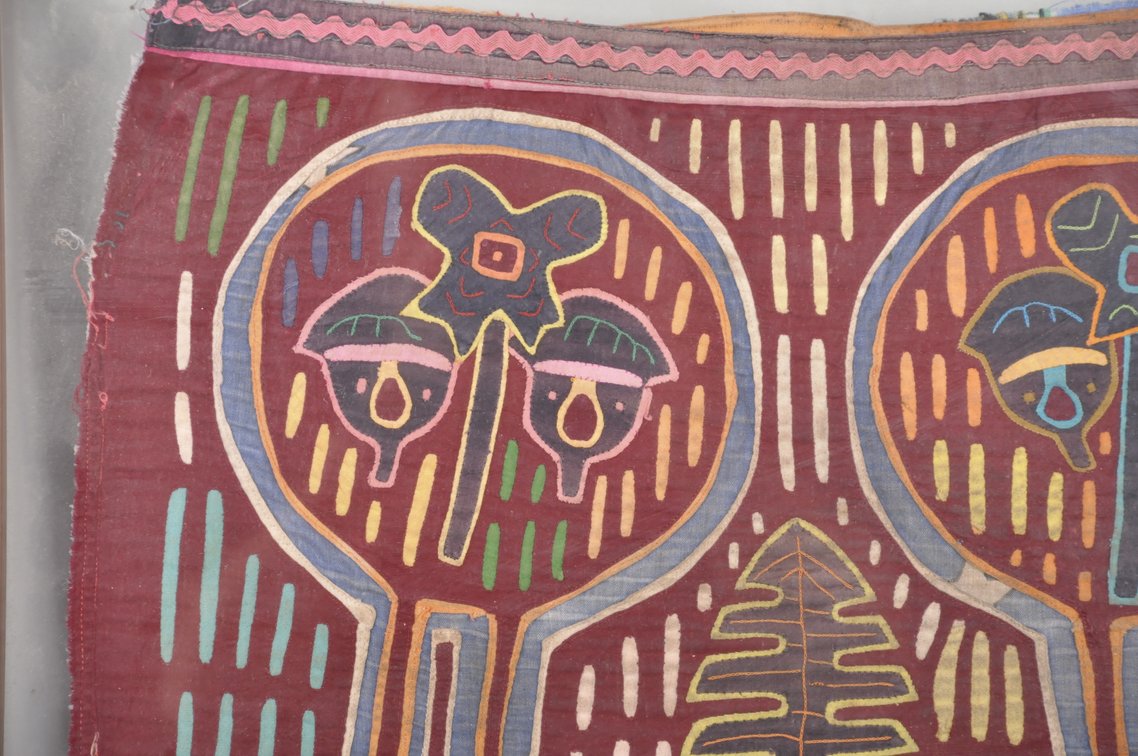 Molas Kuna/Guna People Panama Textile, photo 3 of 7