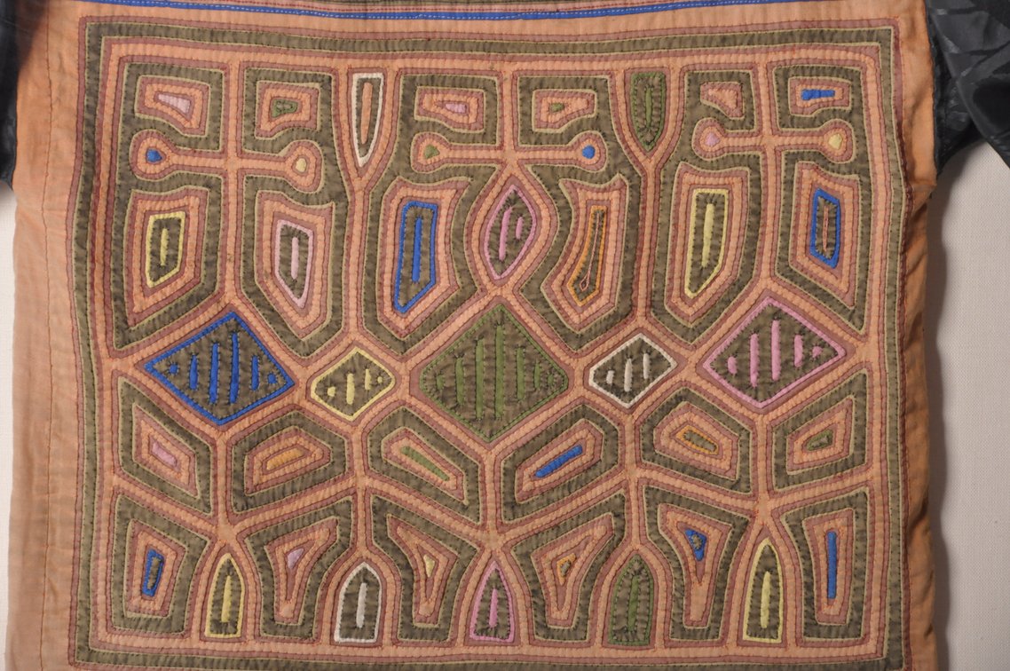 Mola Blouse Kuna/Guna People Panama Textile, photo 6 of 7