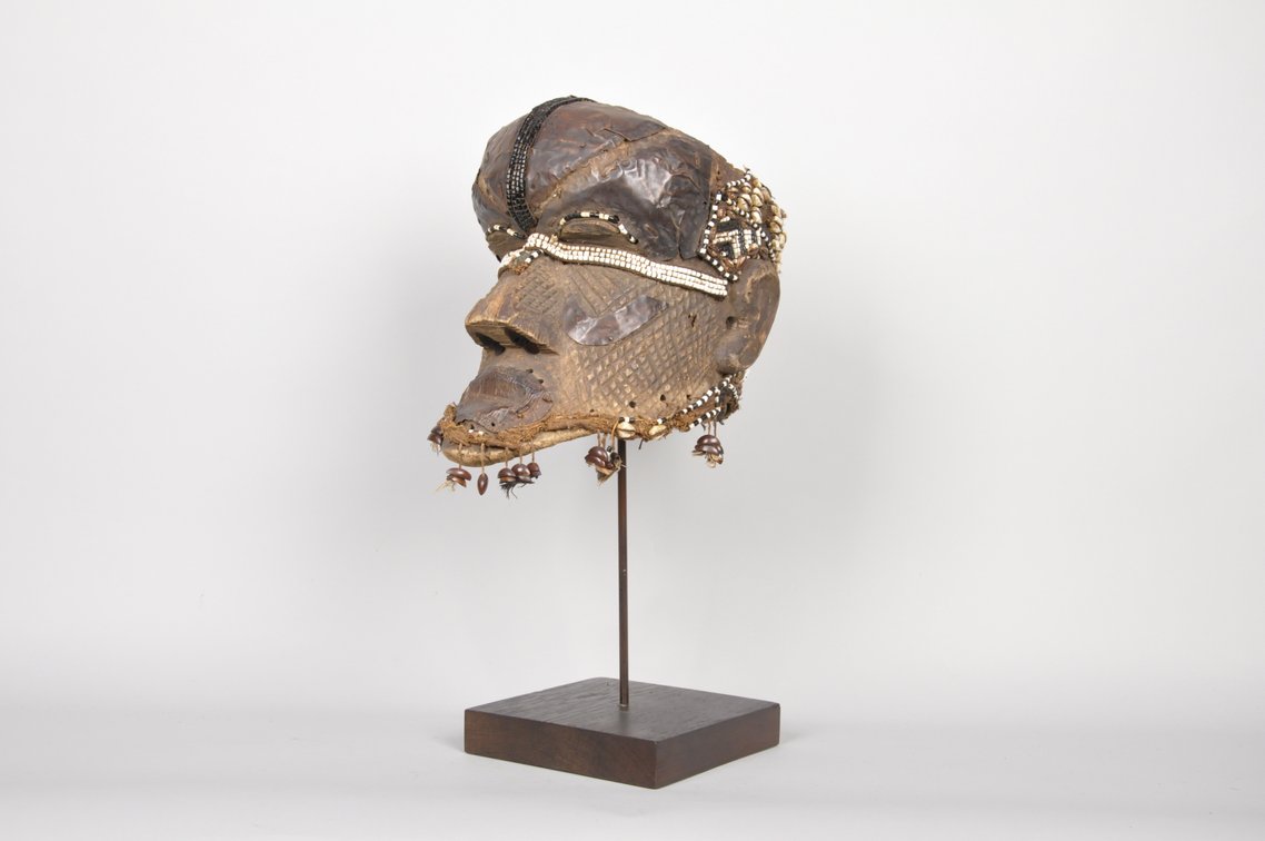 African Kuba Bwoom Helmet Mask 19th or 20th Century, photo 3 of 7