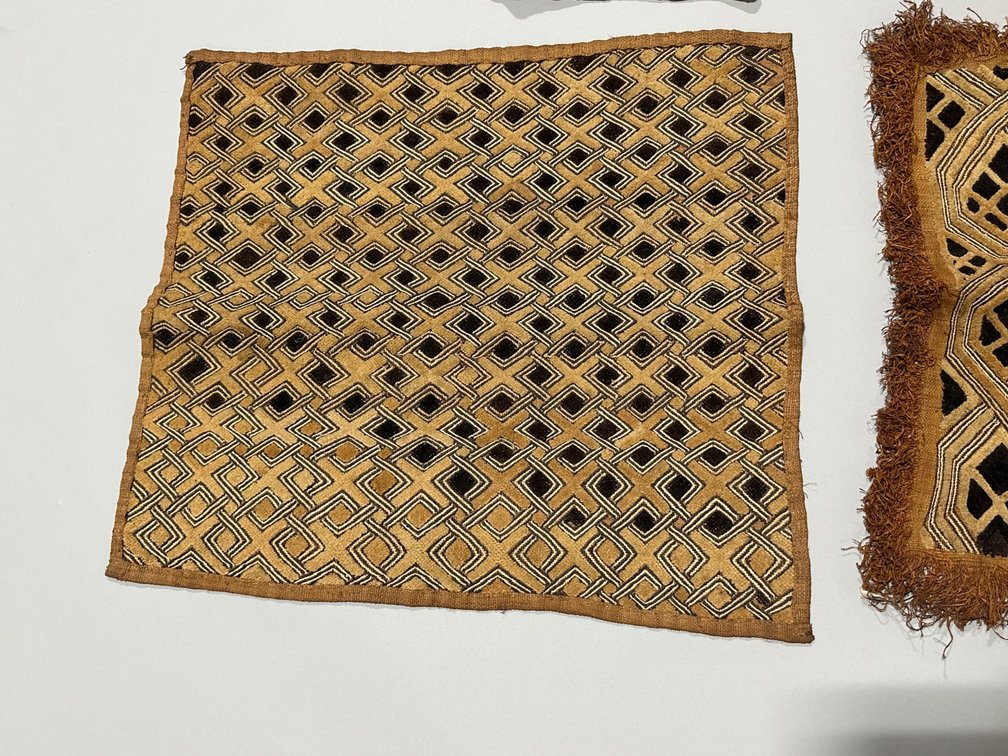 Kuba Raffia Cloth Textiles, Democratic Republic of Congo, photo 3 of 8