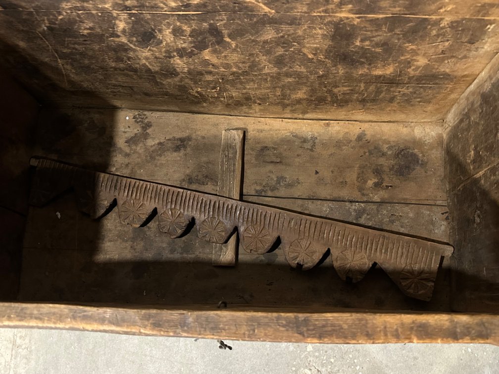 Middle Eastern Carved Wooden Chest, photo 9 of 16