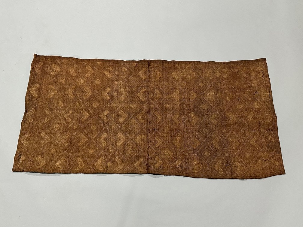 Kuba Raffia Cloth Textiles, Democratic Republic of Congo, photo 4 of 12