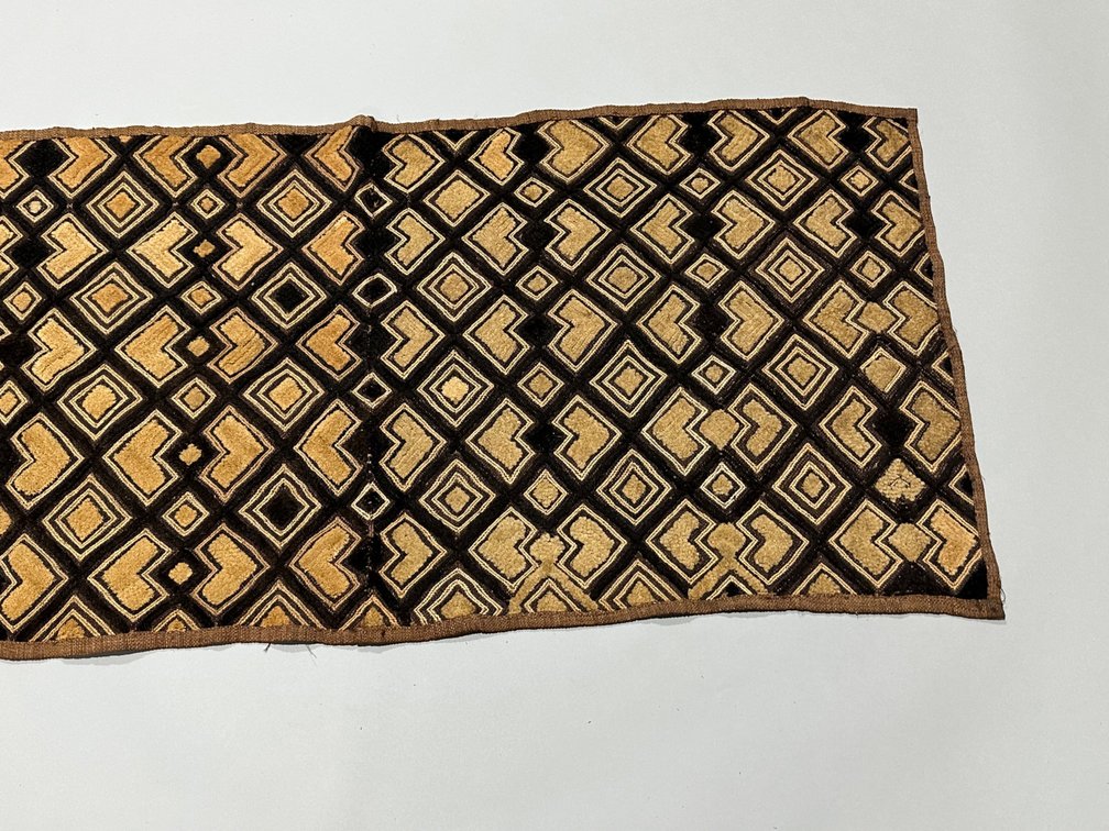 Kuba Raffia Cloth Textiles, Democratic Republic of Congo, photo 3 of 12