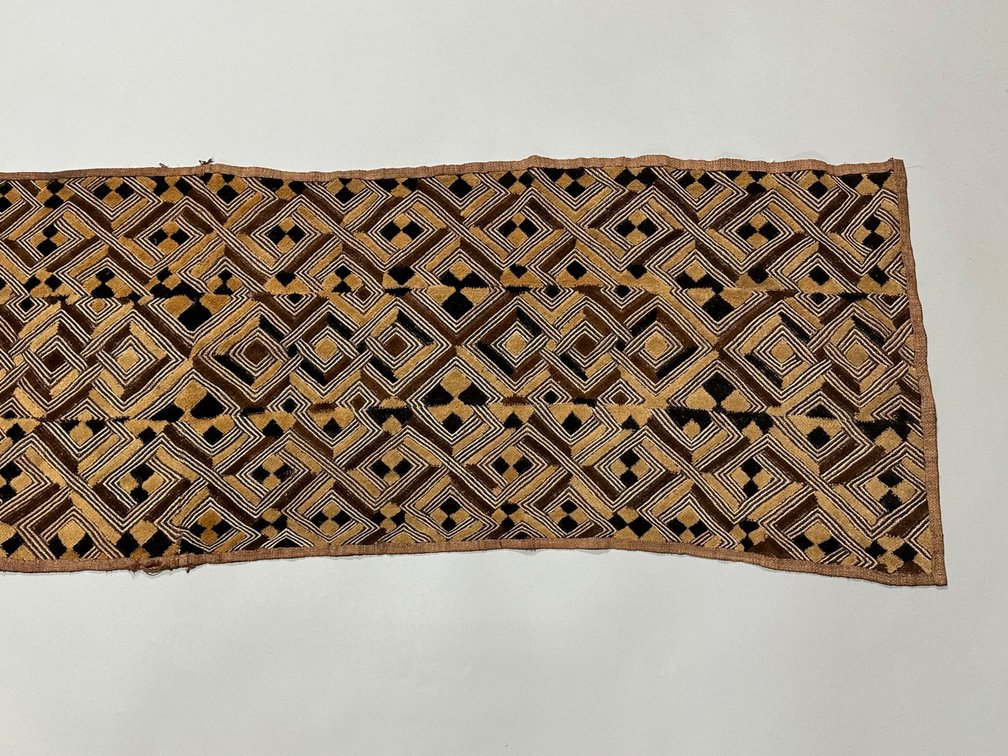 Kuba Raffia Cloth Textiles, Democratic Republic of Congo, photo 11 of 12