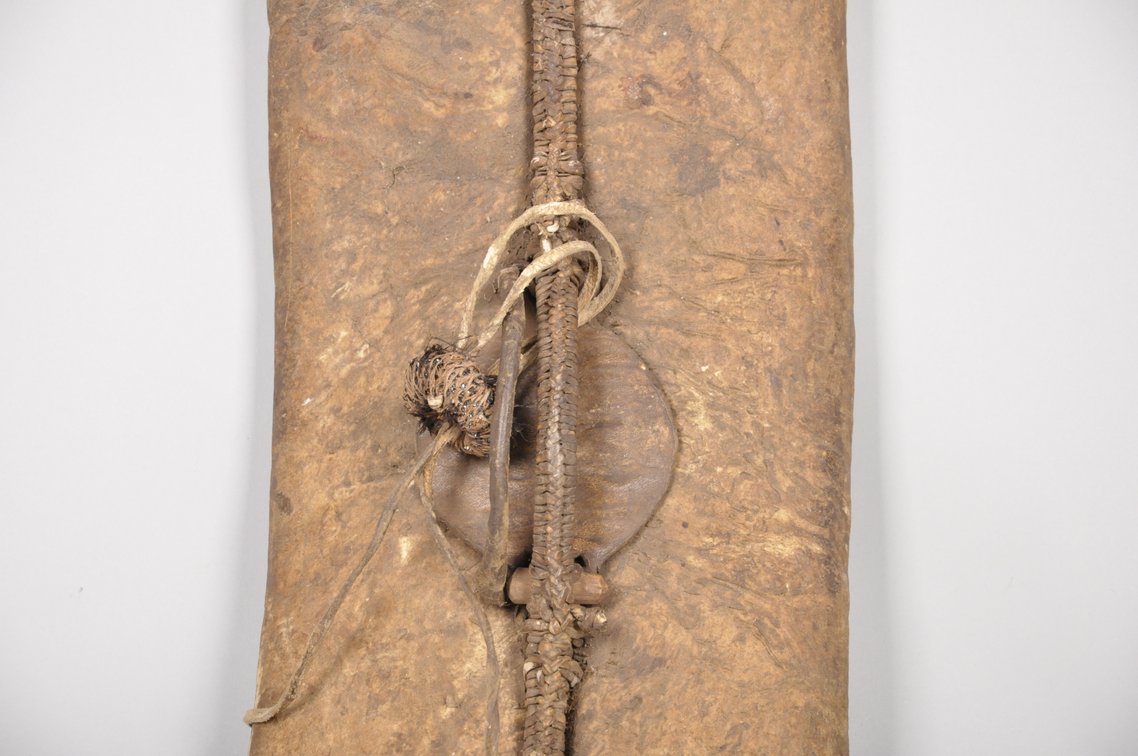African Raw Hide Shield, photo 6 of 8