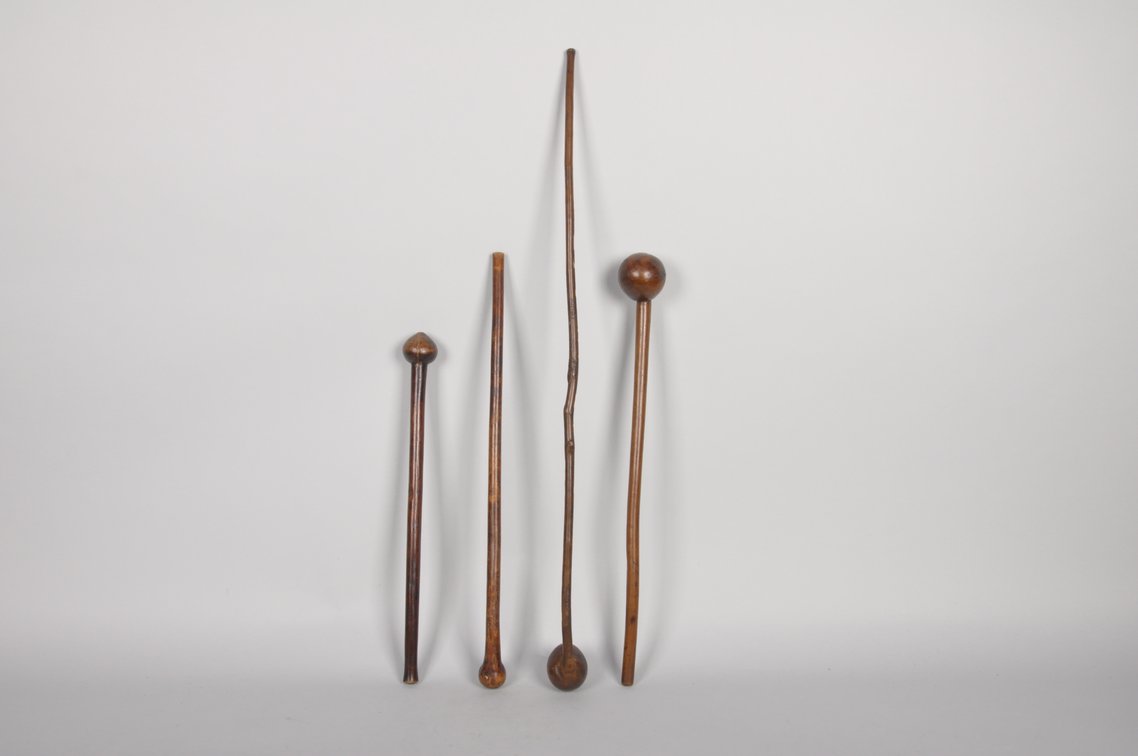 Four African War Knobkerrie Clubs, photo 9 of 9