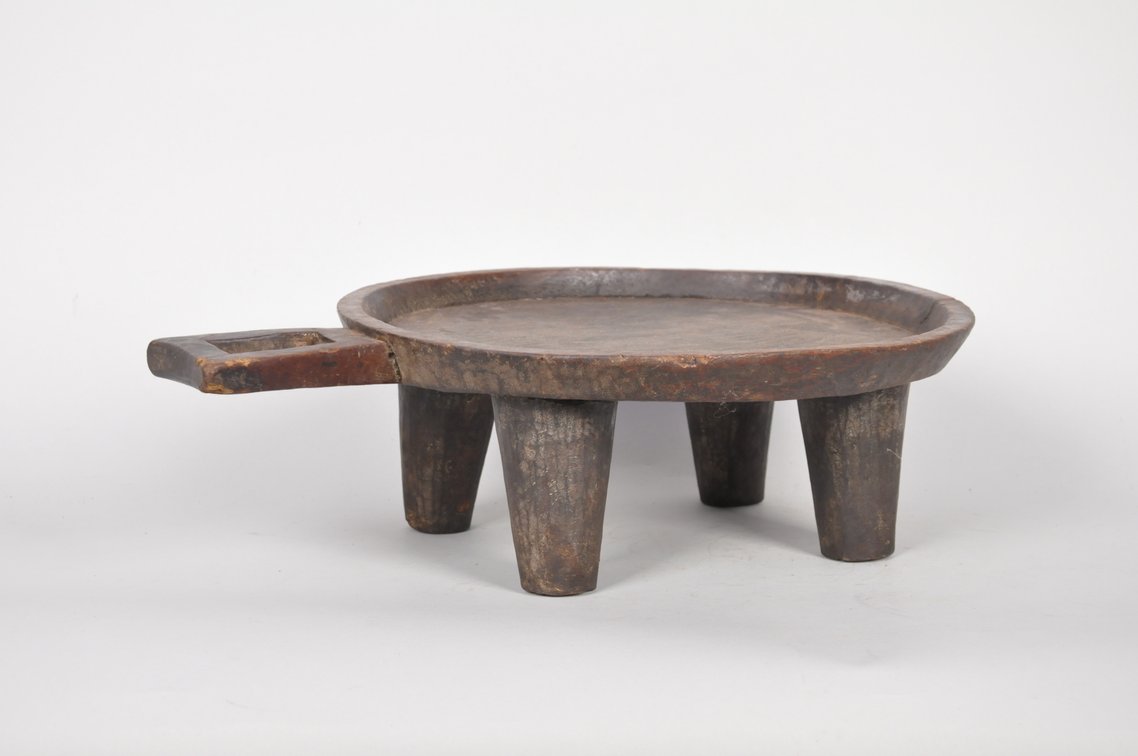 African Nigeria Carved Wooden Tray, photo 5 of 7