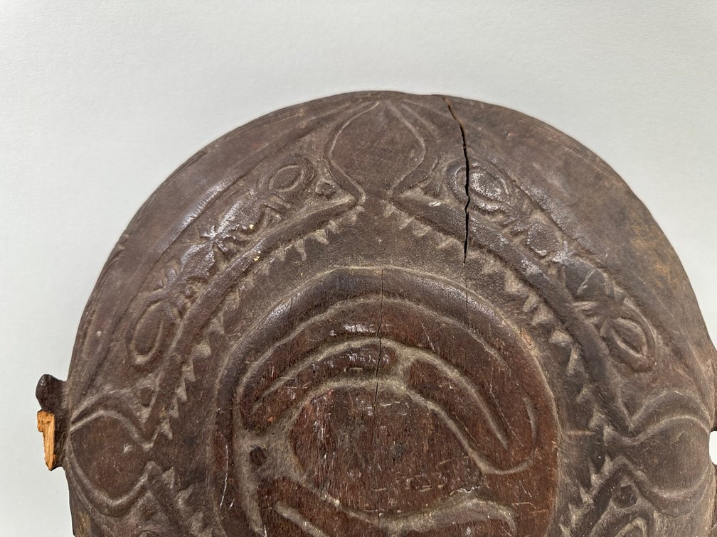 Boiken Papua New Guinea Wood Dish, photo 2 of 10