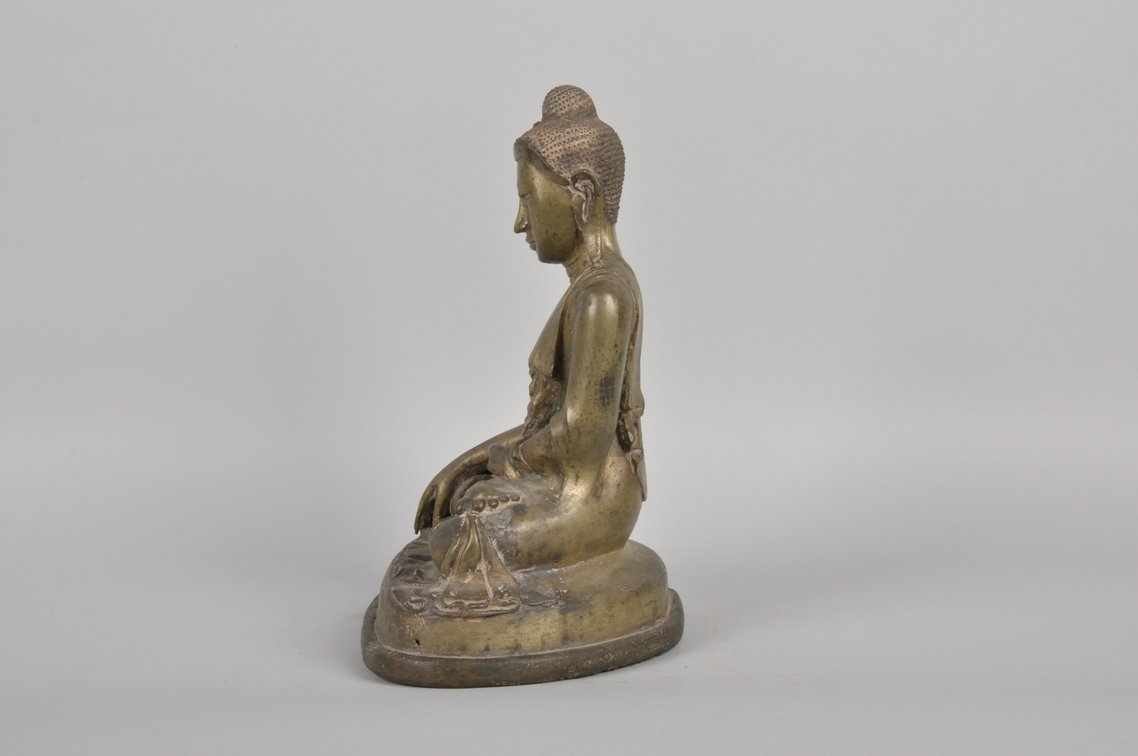 Sino Tibetan Bronze Buddha, photo 4 of 8