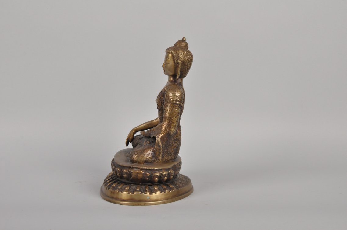 Seated Buddha, photo 3 of 7