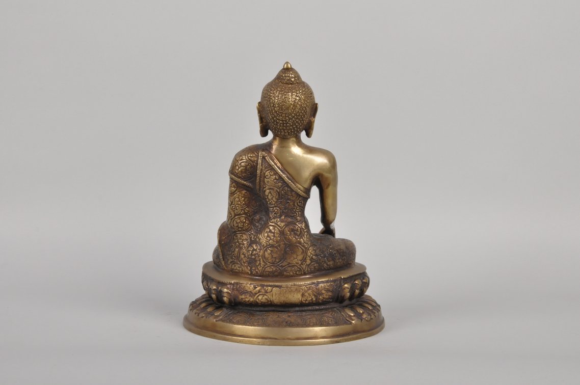 Seated Buddha, photo 6 of 7