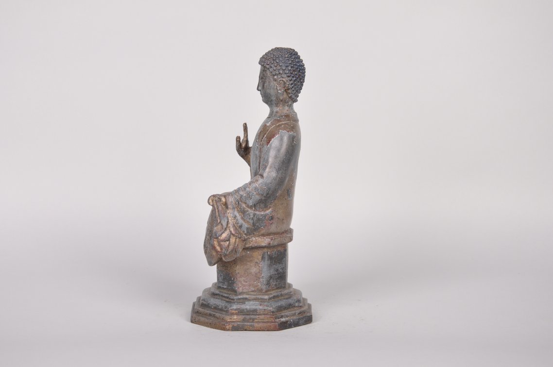 Chinese and Tibetan Influenced Buddha Sculpture, photo 3 of 7