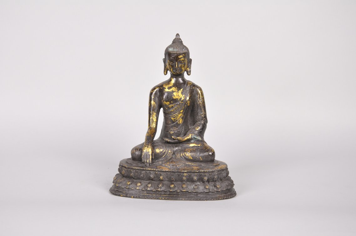 Boddhisattva Bronze with Gold Gilding  Sculpture, photo 2 of 7