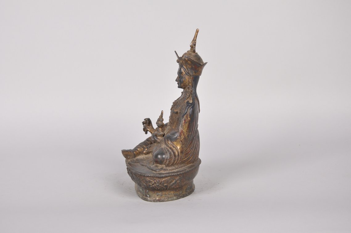 Sino Tibetan Bronze Guru Sculpture, photo 3 of 8