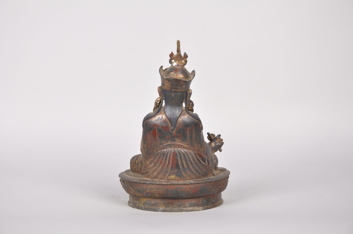 Sino Tibetan Bronze Guru Sculpture, photo 6 of 8