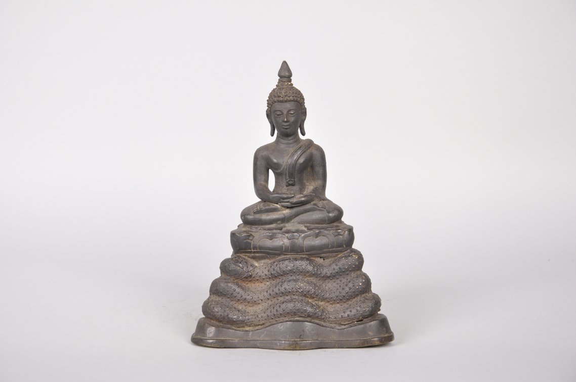 Siddhartha Gautama seated on a Serpent Throne Sculpture, photo 2 of 7