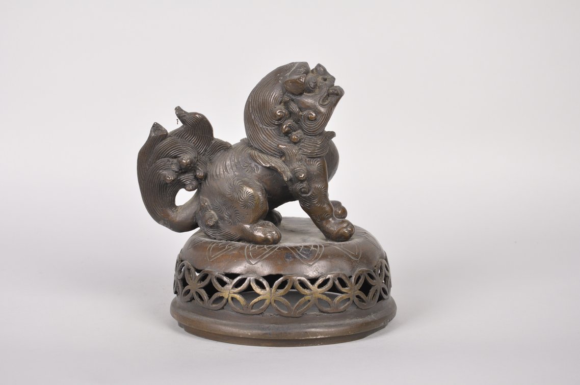 Bronze Foo Dog Sculpture, photo 4 of 7