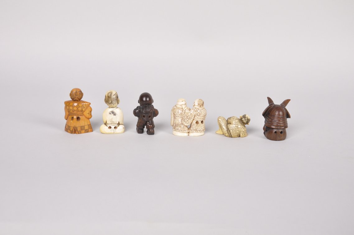Netsuke Figure Miniature Sculptures and Koro Toppers, photo 2 of 17
