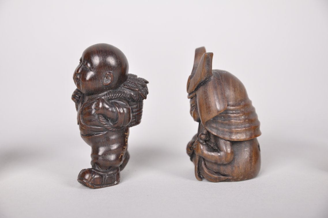 Netsuke Figure Miniature Sculptures and Koro Toppers, photo 8 of 17