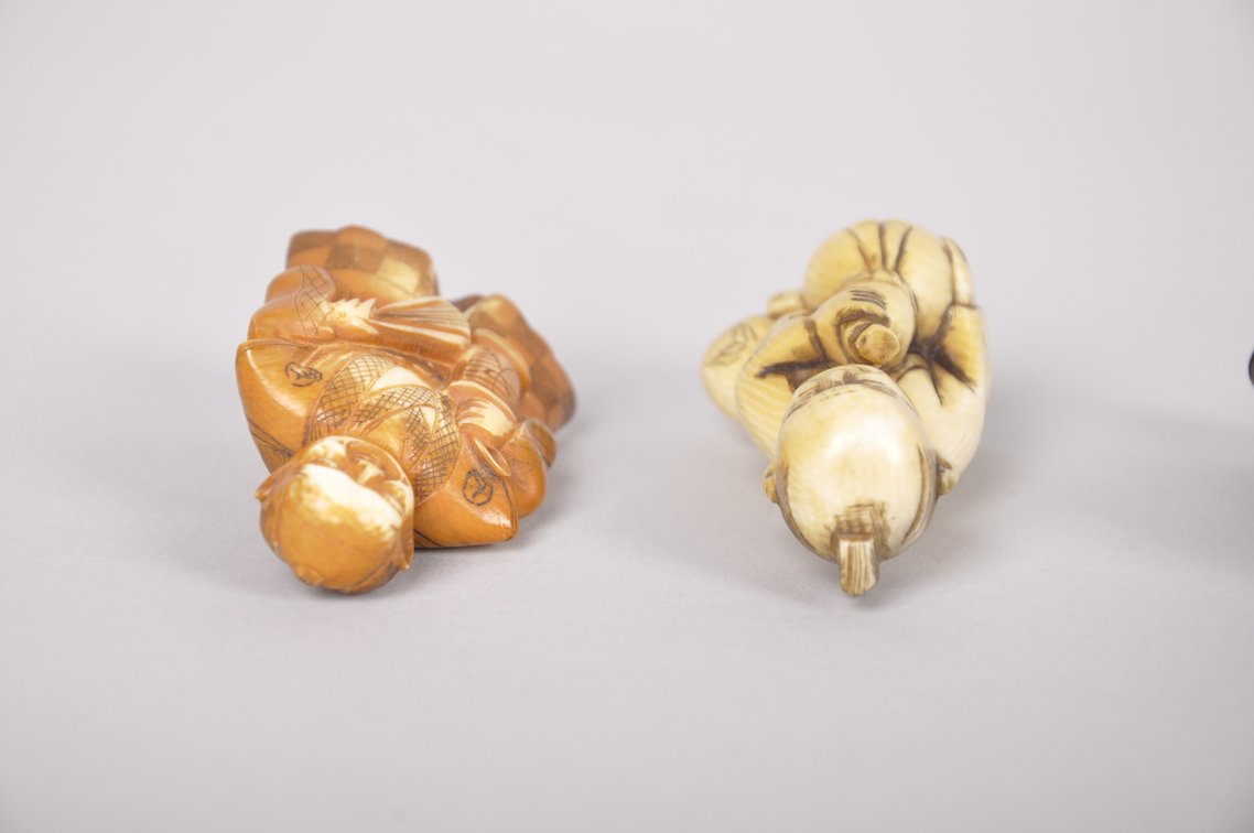 Netsuke Figure Miniature Sculptures and Koro Toppers, photo 14 of 17