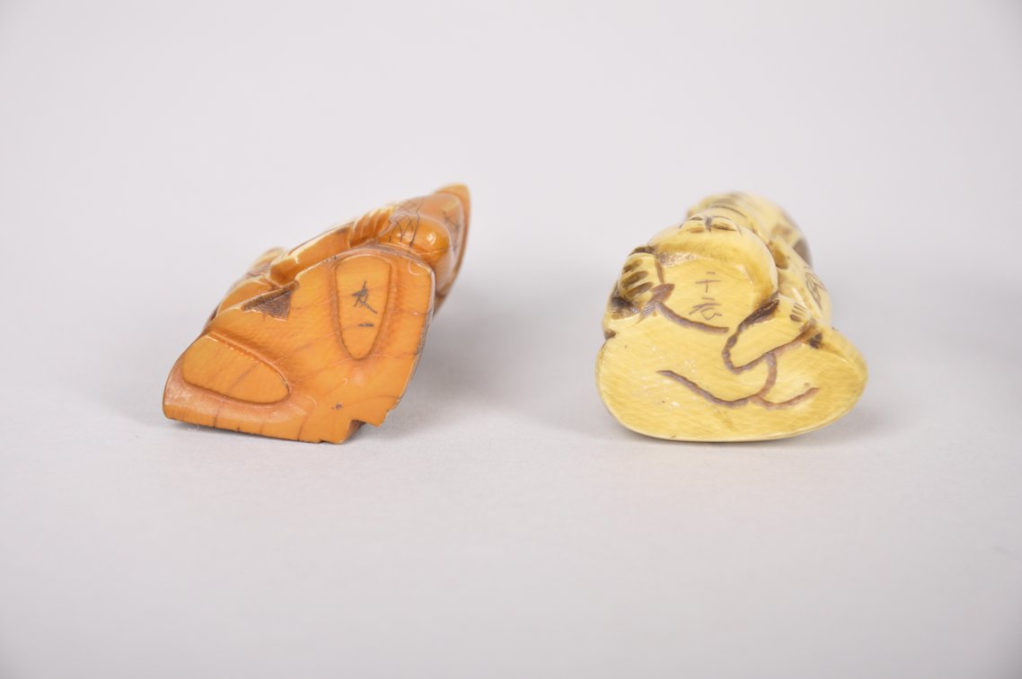 Netsuke Figure Miniature Sculptures and Koro Toppers, photo 15 of 17