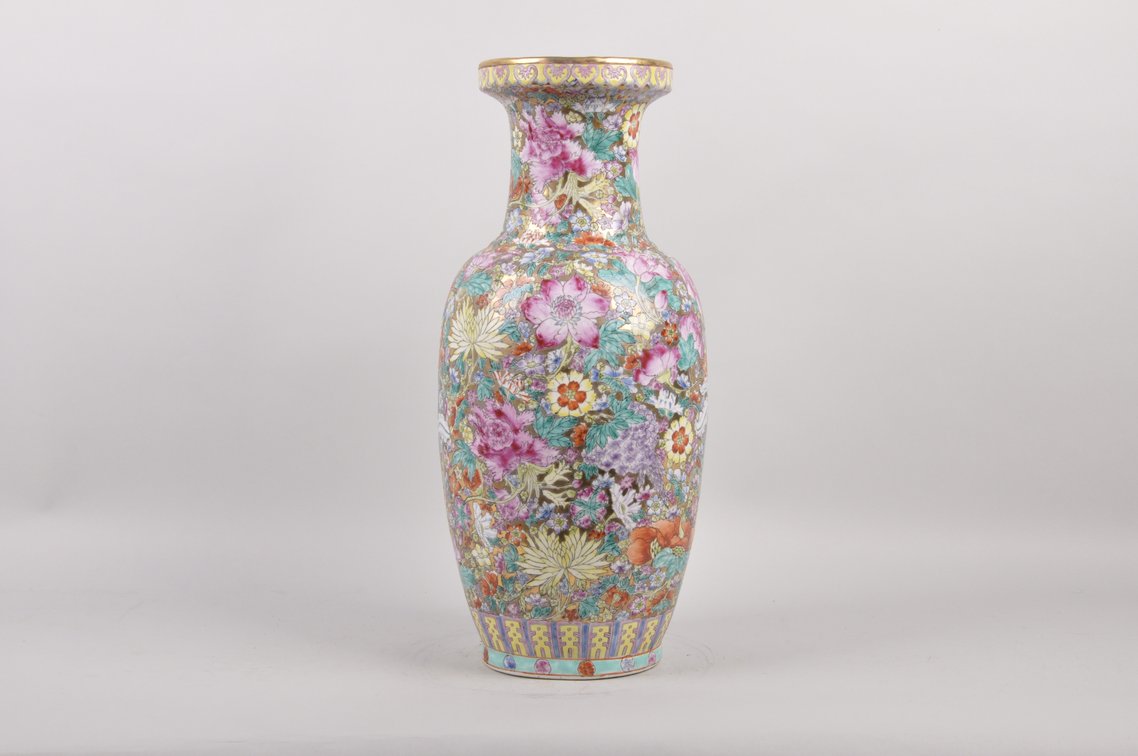 Antique Chinese Meiji Era Enamel Painted Porcelain Vase, photo 5 of 10