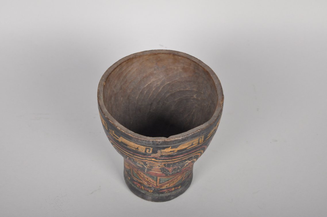 Inca Peruvian Wari Kero Wood Drinking Vessel Cup, photo 6 of 7