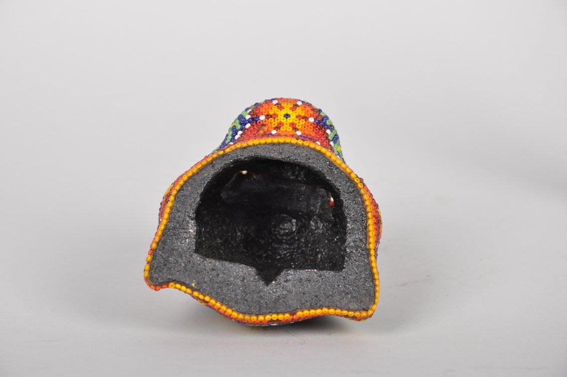 Mayan Sling Shot and Huichol Beaded Jaguar, photo 6 of 10
