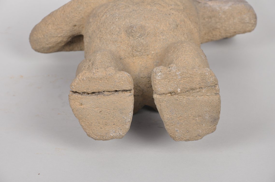 Pre-Colombian Costa Rican Figure with Trophy Heads, photo 7 of 7
