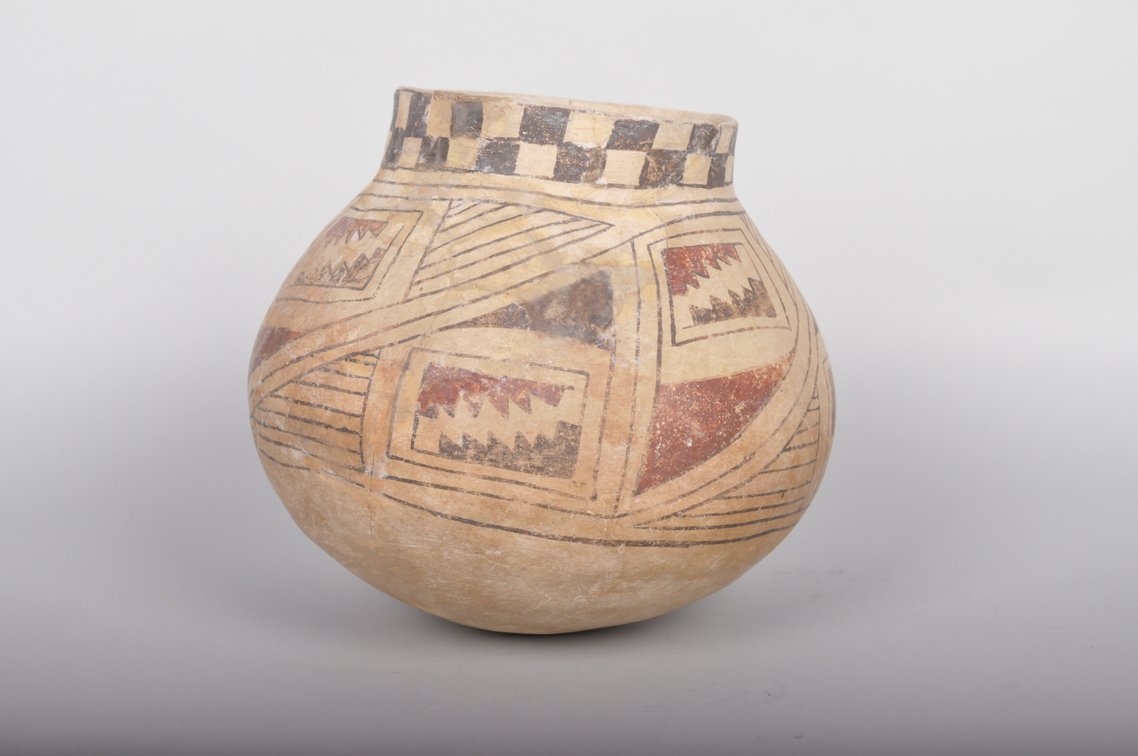 Pre-Columbian Casas Grande 13th 14th c Painted Vessel, photo 2 of 8