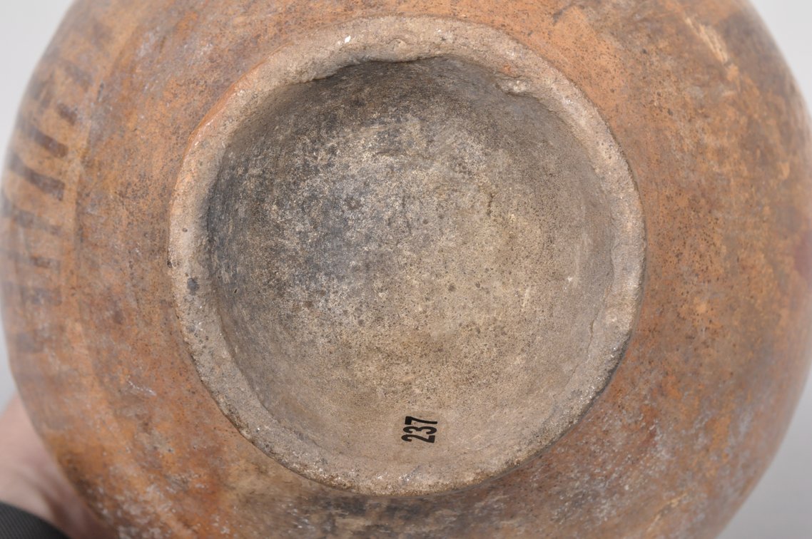Pre Colombian Wari Civilization Pottery, photo 7 of 8