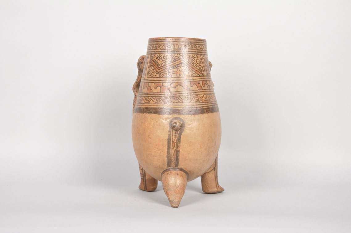 Costa Rican Jaguar Zoomorphic Vessel, photo 8 of 9