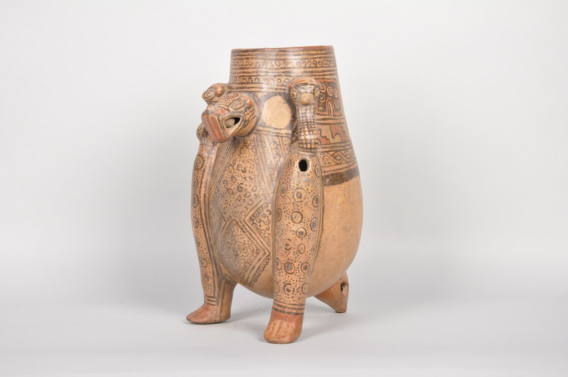 Costa Rican Jaguar Zoomorphic Vessel, photo 6 of 9