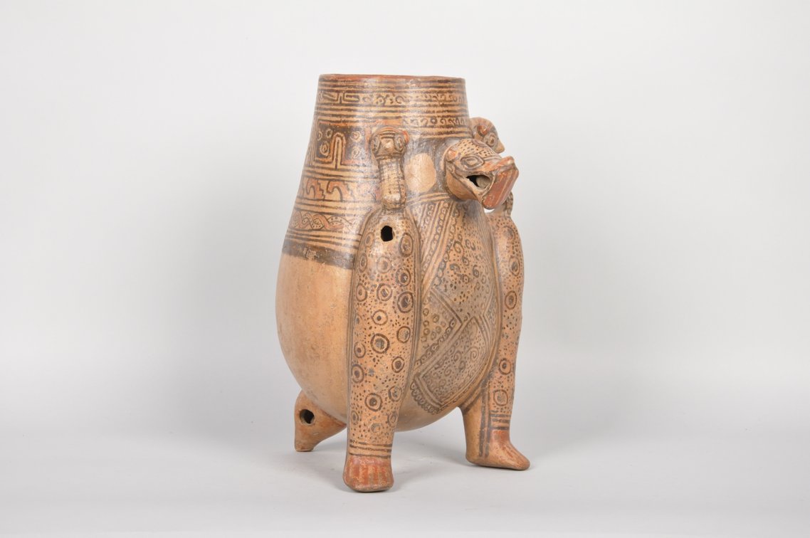 Costa Rican Jaguar Zoomorphic Vessel, photo 7 of 9